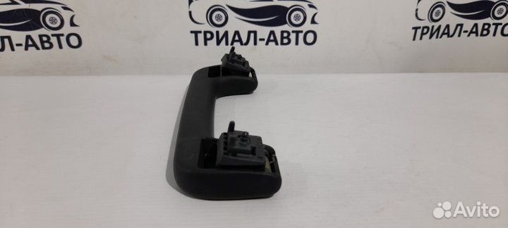 Ручка потолка передняя правая Audi Q7 4L