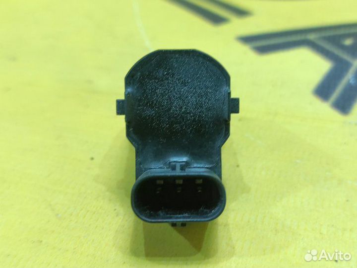 Датчик парктроника передний Bmw 5-Series F10