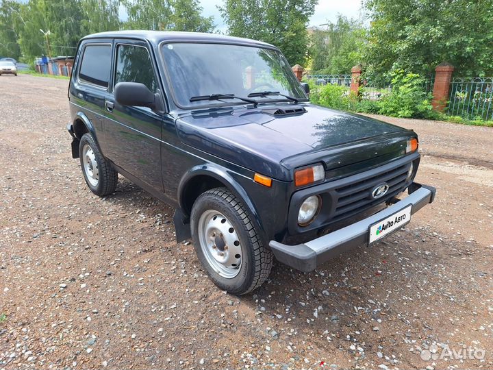 LADA 4x4 (Нива) 1.7 МТ, 2017, 105 000 км