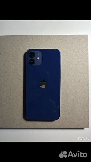iPhone 12, 64 ГБ