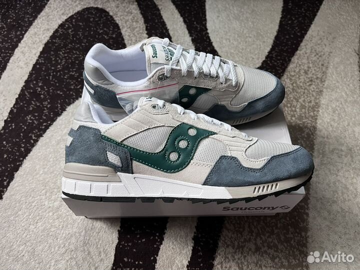 Кроссовки Saucony Shadow 5000 White/Grey