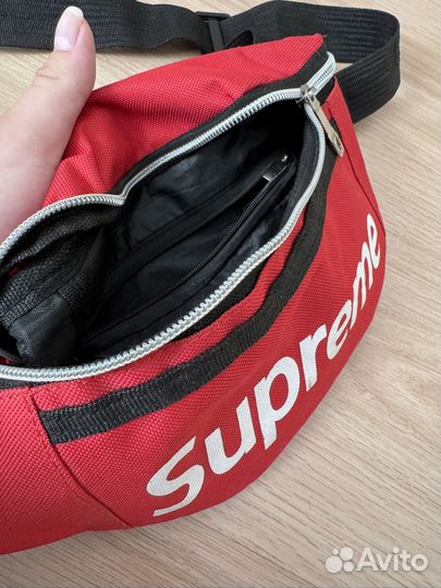 Поясная сумка Supreme