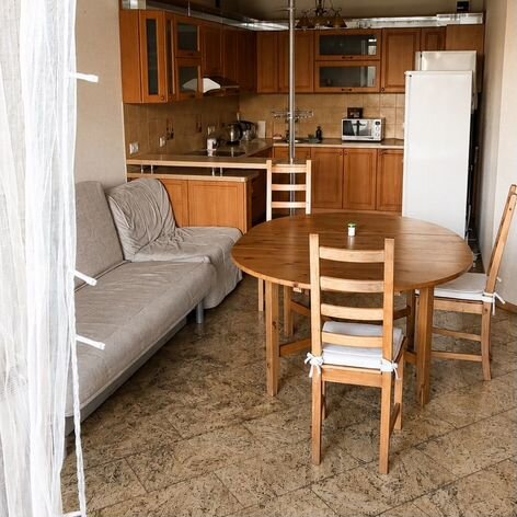 1-к. квартира, 67 м², 2/10 эт.