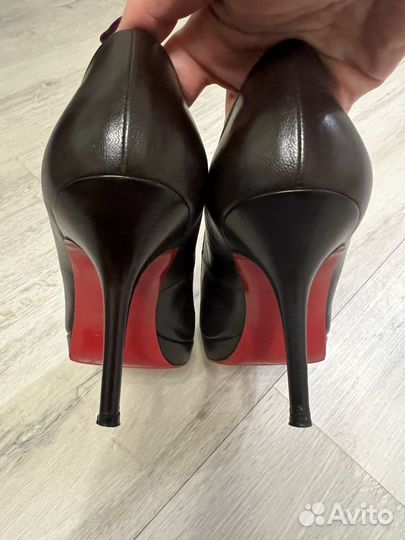 Туфли christian louboutin