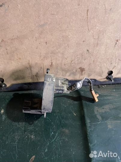 Подулевой шлейф srs renault megane