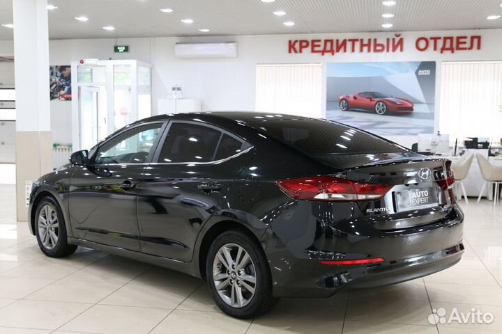 Hyundai Elantra 2.0 AT, 2016, 90 000 км