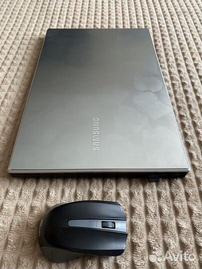 Ноутбук samsung np305v5a
