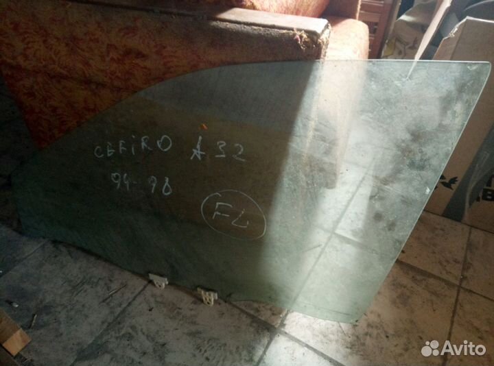 Стекло передние левое Nissan Maxima, Cefiro A32