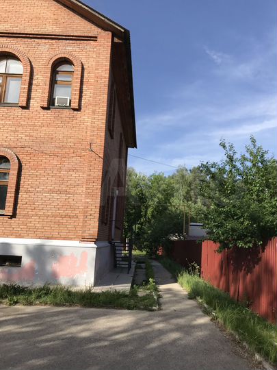 Дом 455 м² на участке 15 сот.