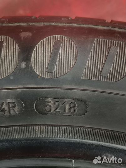 Goodyear EfficientGrip Performance 215/55 R17 98W