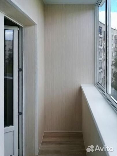 Балкон пластиковый с отделкой