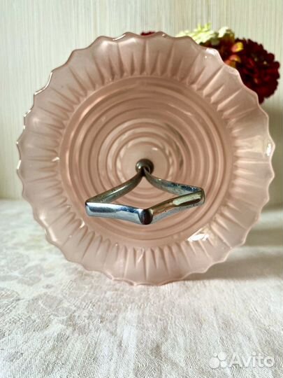 Антикварная ваза, матовое стекло