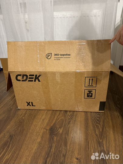 Коробка с бу вещами