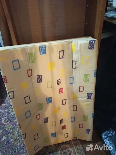 Кроватка с маятником (нат.дерево) +матрас, бортик