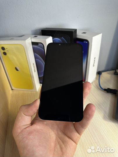 Дисплей iPhone 14