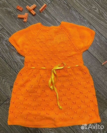 Платье вязаное