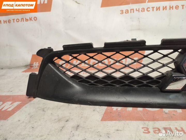 Решетка радиатора Mitsubishi ASX 2012 6402A217