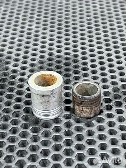 Втулки переднего колеса Honda CR 250R 1995-1996