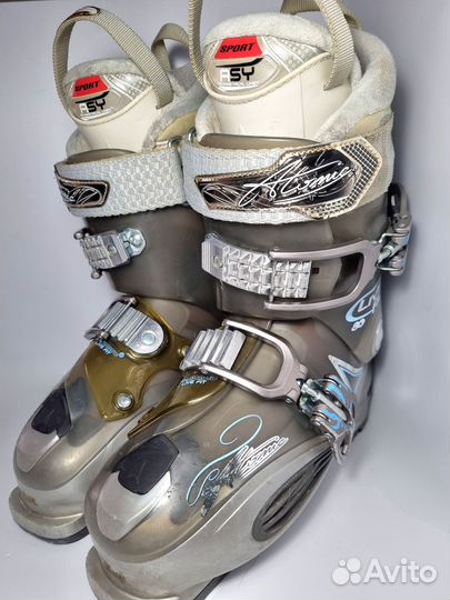 Горнолыжные ботинки женские 38