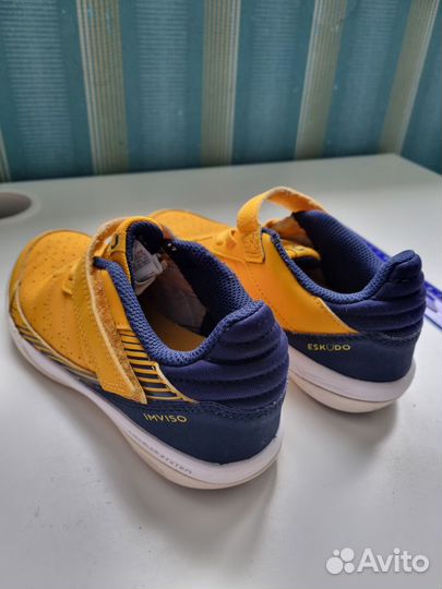 Футзалки kipsta 32 размер