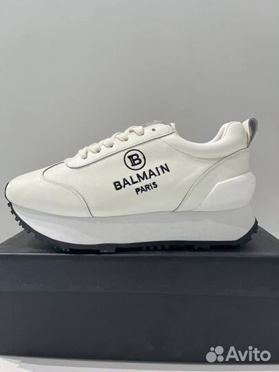 Кроссовки женские Balmain Sneakers