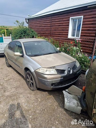 Разбирается на запчасти Renault Megan 2 рест
