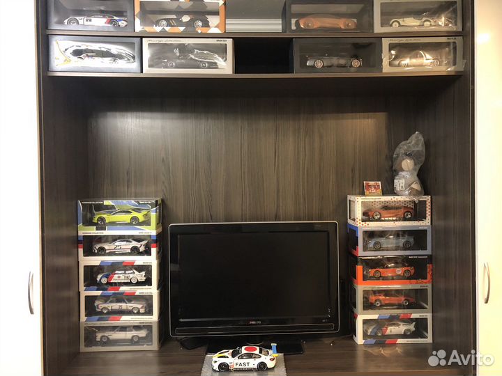 Коллекция авто моделей BMW 1:18