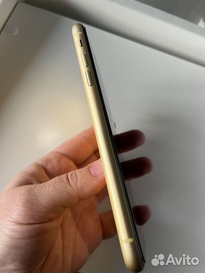 iPhone Xr, 128 ГБ