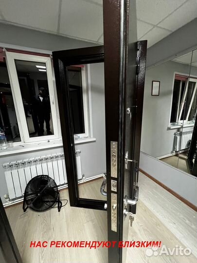 Тяжелая дверь входная под ключ