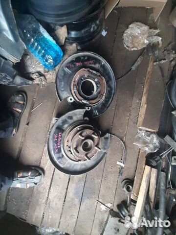 Поворотный кулак кадиллак стс 2