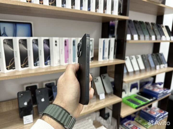 iPhone 15 Pro, 128 ГБ