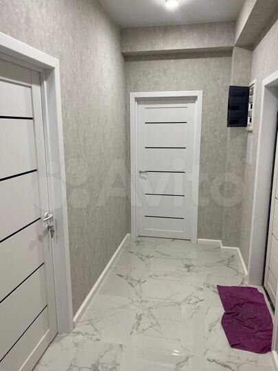 2-к. квартира, 65 м², 3/9 эт.