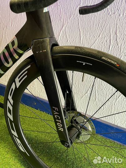 Топовый шоссе Factor Ostro VAM Dura Ace di2 57 7,6