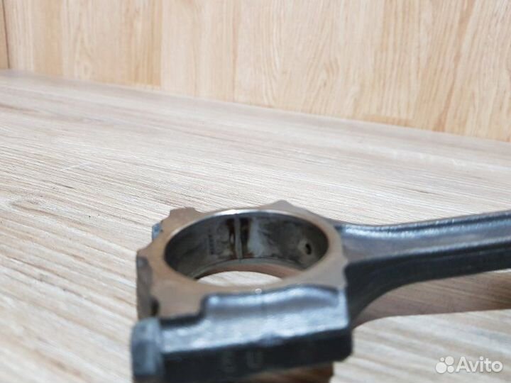 Поршень с шатуном Nissan Tiida C11 HR16DE 2009