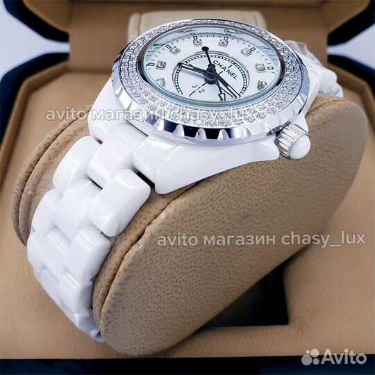 Часы Chanel J12 Diamonds White small