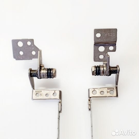 Петли Acer Aspire 5250, 5551, AM0C9000500