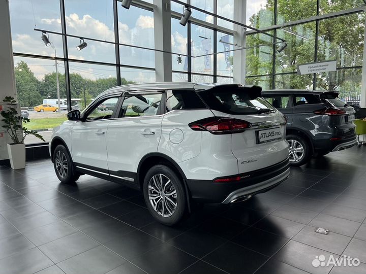 Geely Atlas Pro 1.5 AT, 2024