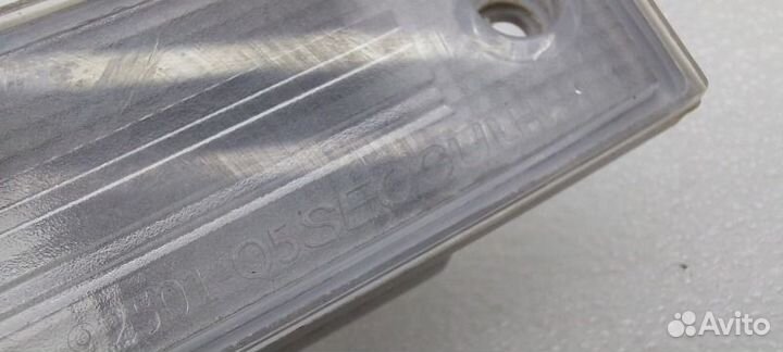 Плафон подсветки номера левый Kia Seltos SP2 G4NH