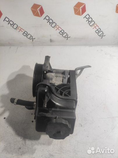 Насос гидроусилителя руля Mercedes C-Class W204