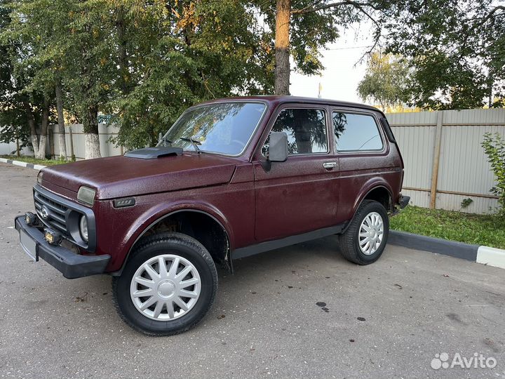 LADA 4x4 (Нива) 1.7 МТ, 2009, 165 000 км