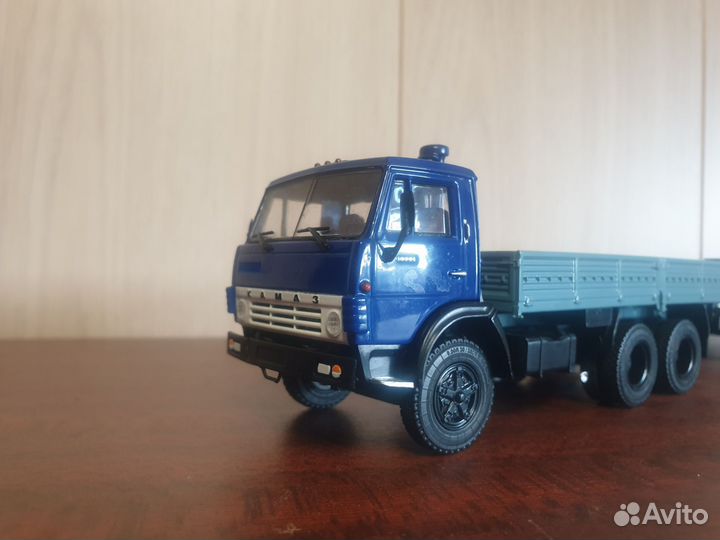 Модель грузовика