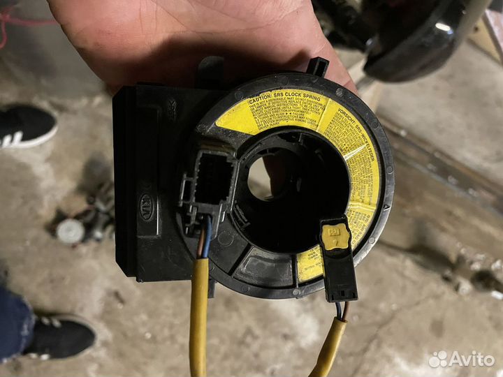 Датчик угла поворота руля Hyundai/kia