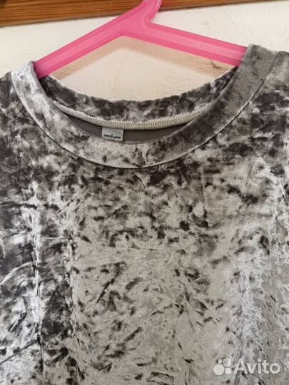 Платье молодежное серое бархат короткое