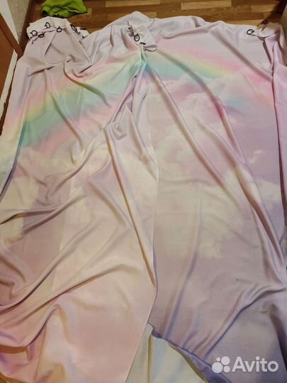 Шторы и тюль в детскую комнату. Есть косяки