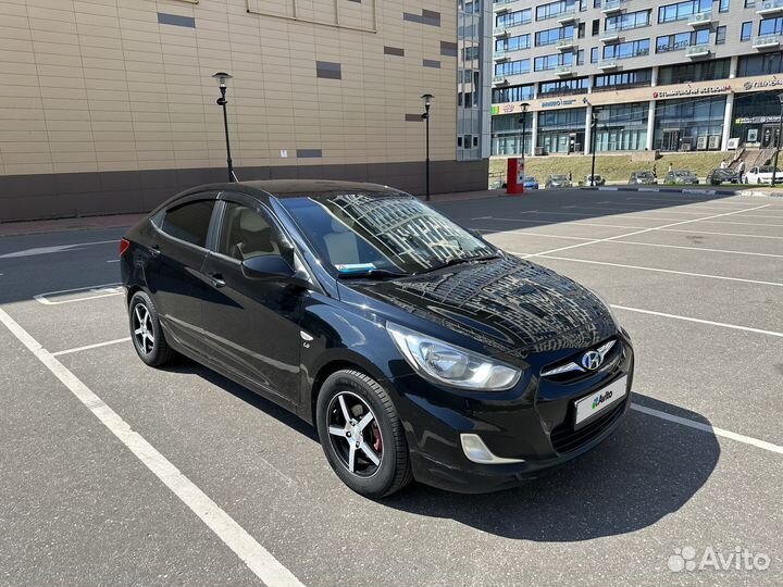 Hyundai Solaris 1.6 AT, 2011, 186 000 км