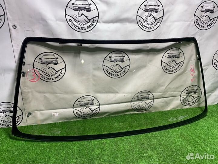 Стекло лобовое Toyota Land Cruiser Prado KZJ95