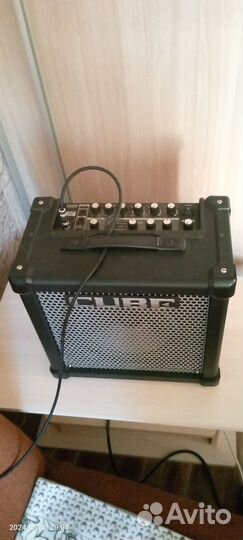 Гитарный комбоусилитель roland cube 20gx
