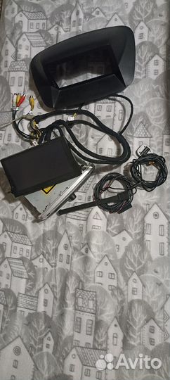 Автомагнитола 2din 5 дюймов на fluence