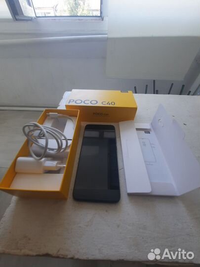 Xiaomi poco c40