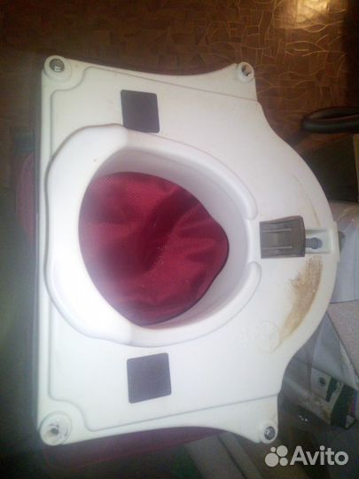 Насадка на унитаз с поручнем